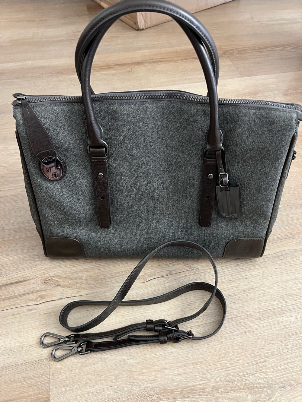 Tumi Villa Bag Purse Tote Handbag Business Travel